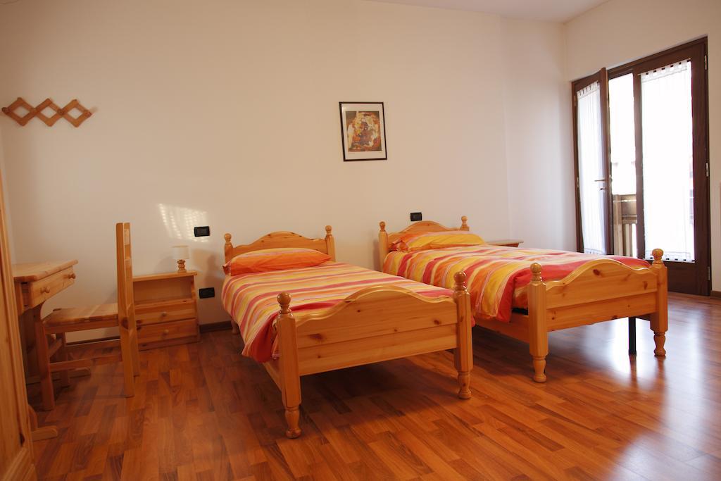 Sentiero Valinis Bed & Breakfast Fanna Exterior photo